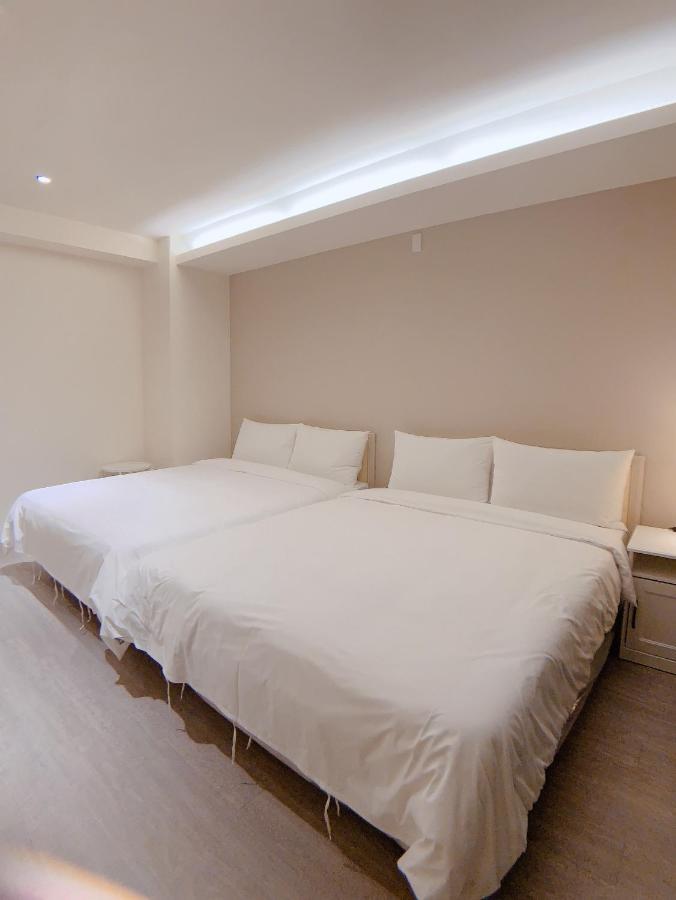 Hotel In Fengchia Tchaj-čung Exteriér fotografie